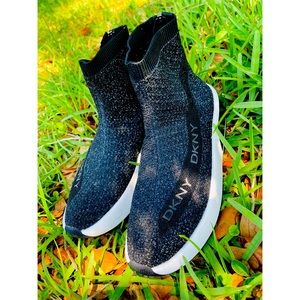 DKNY Sneakers